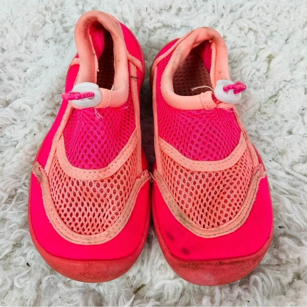 WONDER NATION Kids hot Pink Mesh Water Shoes size 11 / 12